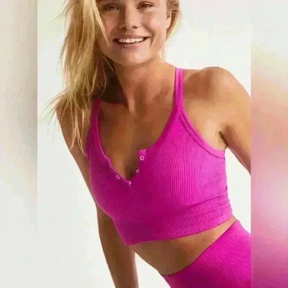 Free People Movement Magenta Free Throw Henley Crop Tank Size Small - Picture 1 of 9